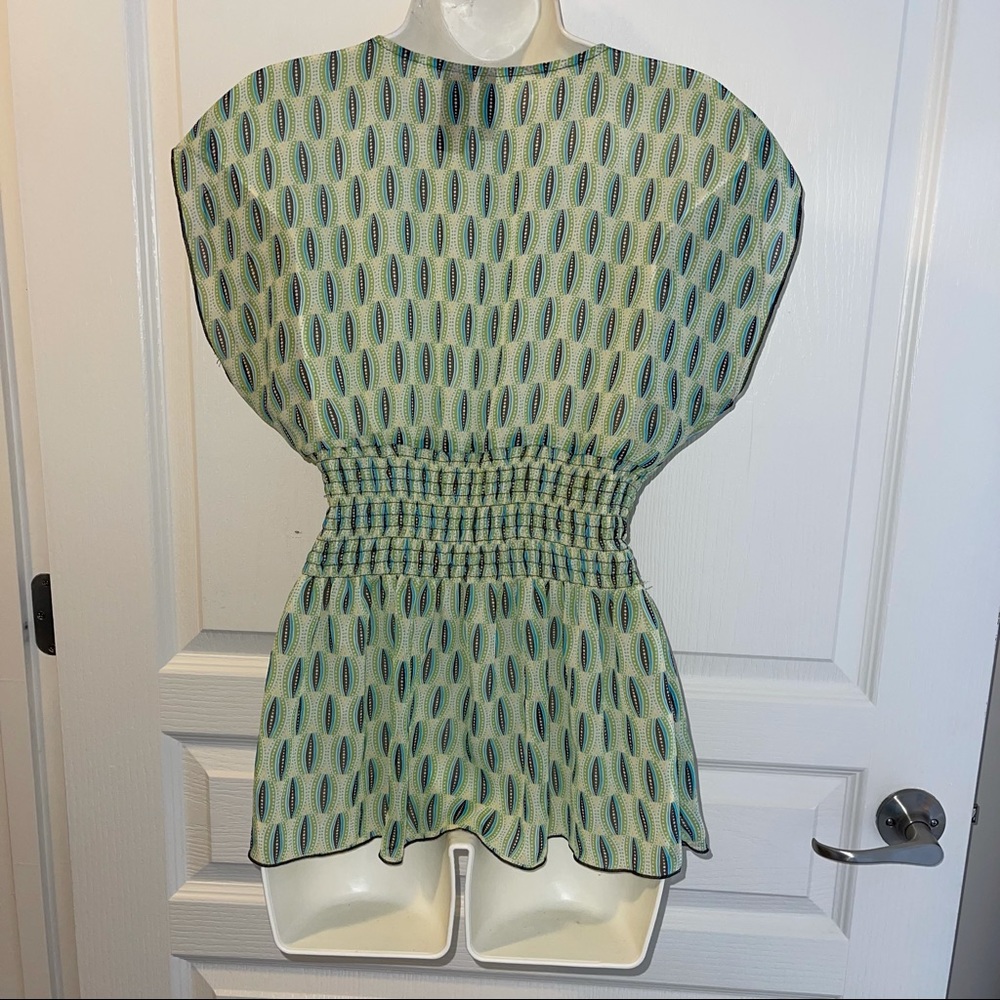 Bisou Bisou Elastic Waist Top Size S - Picture 4 of 5